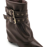 BOTTINES MARRON À SANGLES ET ŒILLETS - Casualmode.fr