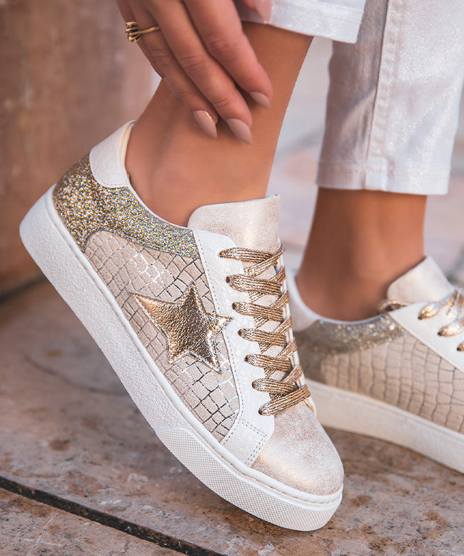 BASKETS DORÉES FEMME À PAILLETTES ET ÉTOILE SCINTILLANTE - Casualmode.fr