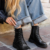 RANGERS NOIRES À LACETS AVEC SEMELLE CRANTÉE - Casualmode.fr