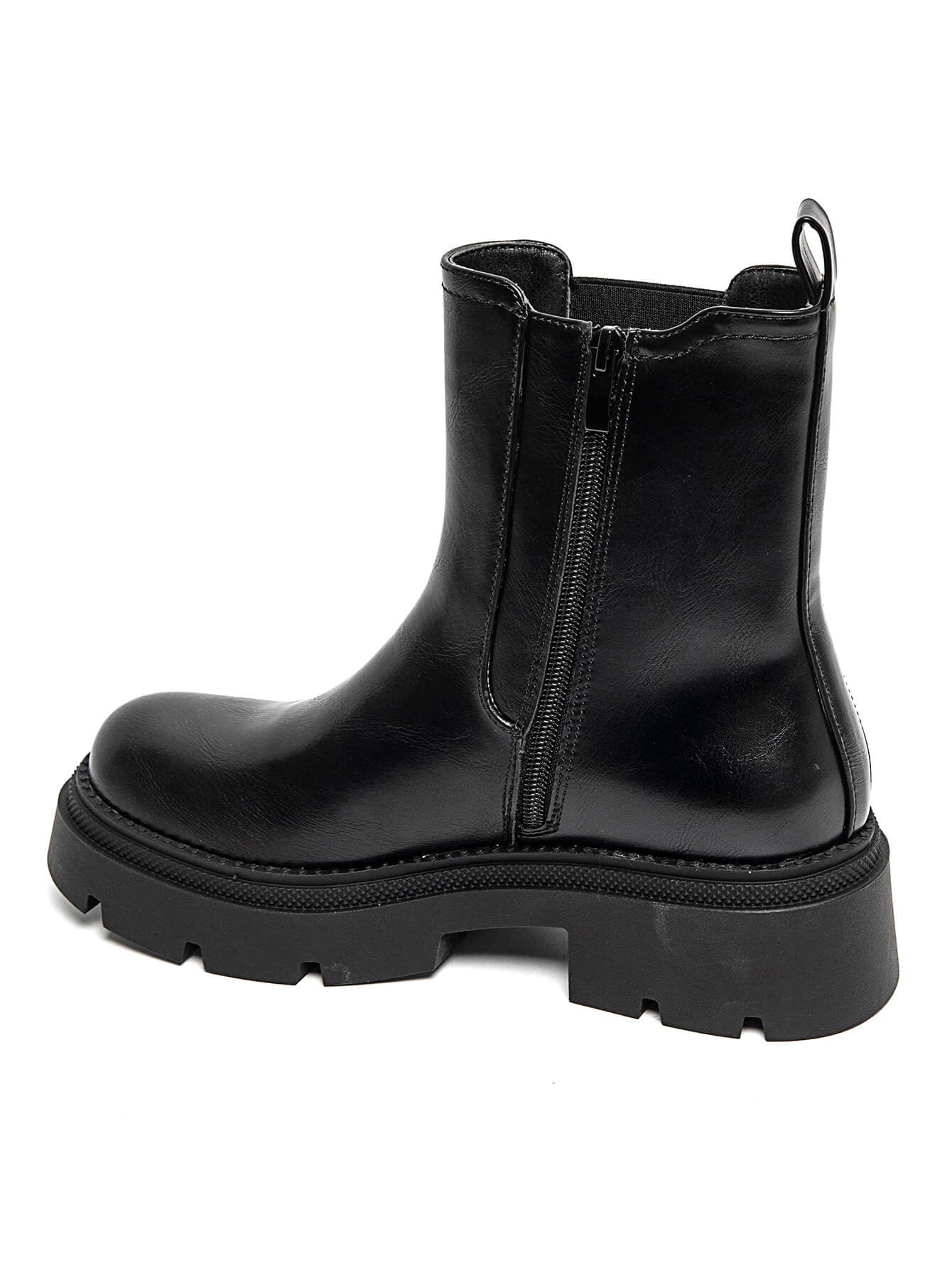 BOTTINES CHELSEA NOIRES – SEMELLE CRANTÉE TENDANCE - Casualmode.fr