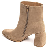 BOTTINES BEIGE À TALON BLOC – STYLE ÉLÉGANT ET TENDANCE - Casualmode.fr