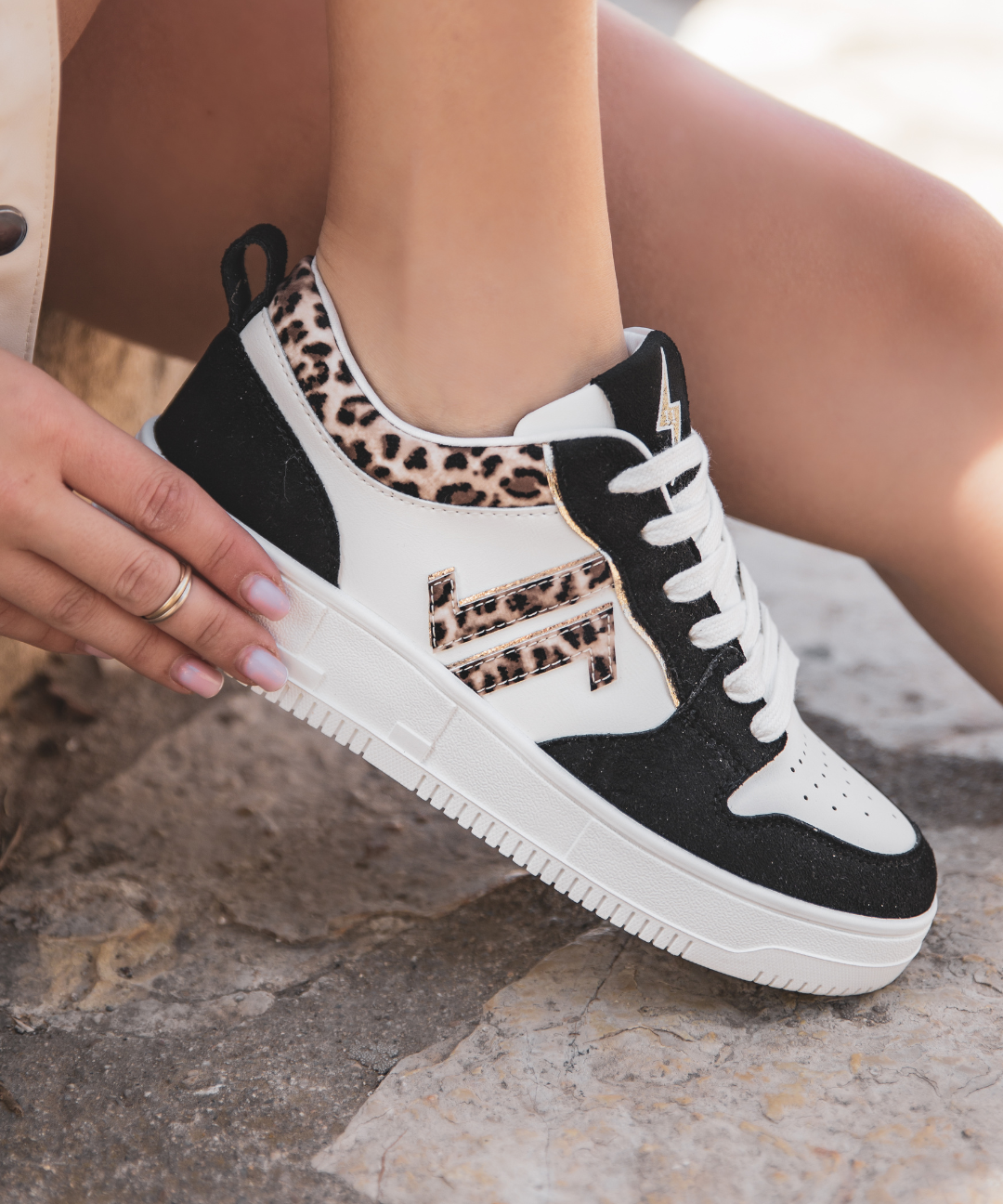 CL11 SNEAKERS - CL85-BLACK - Casualmode.fr