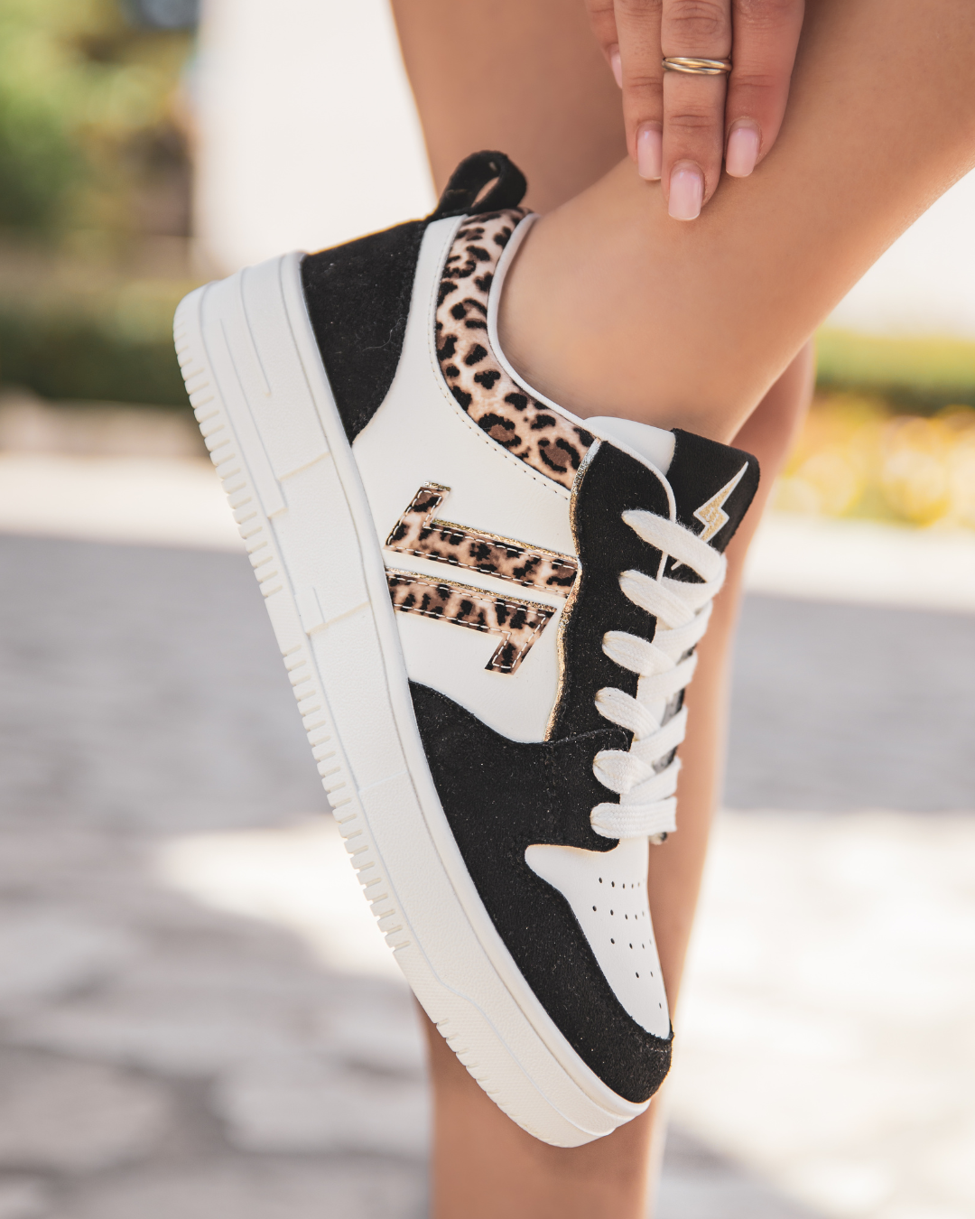 CL11 SNEAKERS - CL85-BLACK - Casualmode.fr