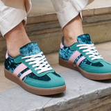 BASKETS VERTES ET ROSES A LACETS - Casualmode.fr