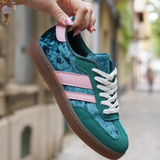 BASKETS VERTES ET ROSES A LACETS - Casualmode.fr