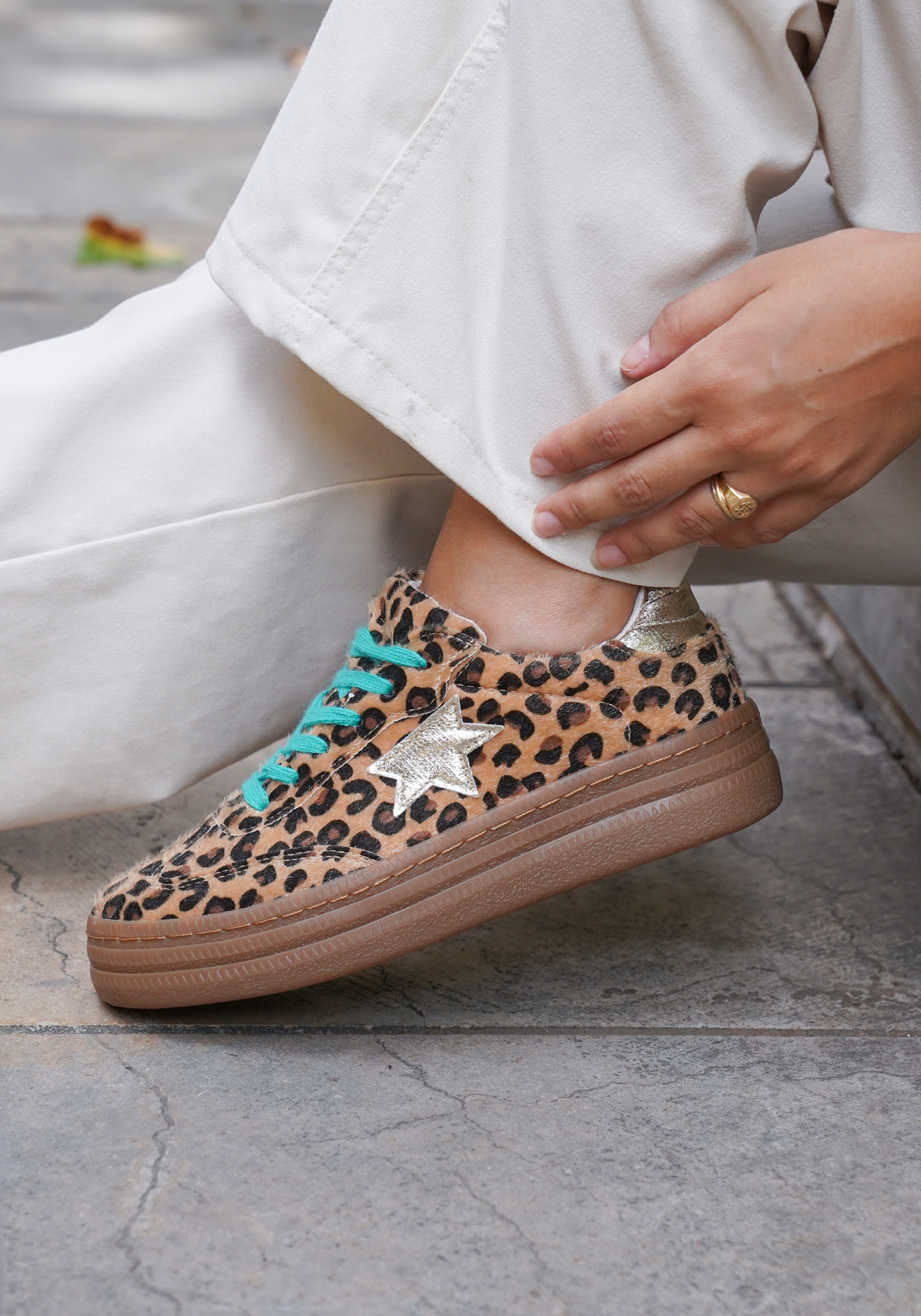 BASKETS LÉOPARD ÉTOILE ARGENTÉE - Casualmode.fr