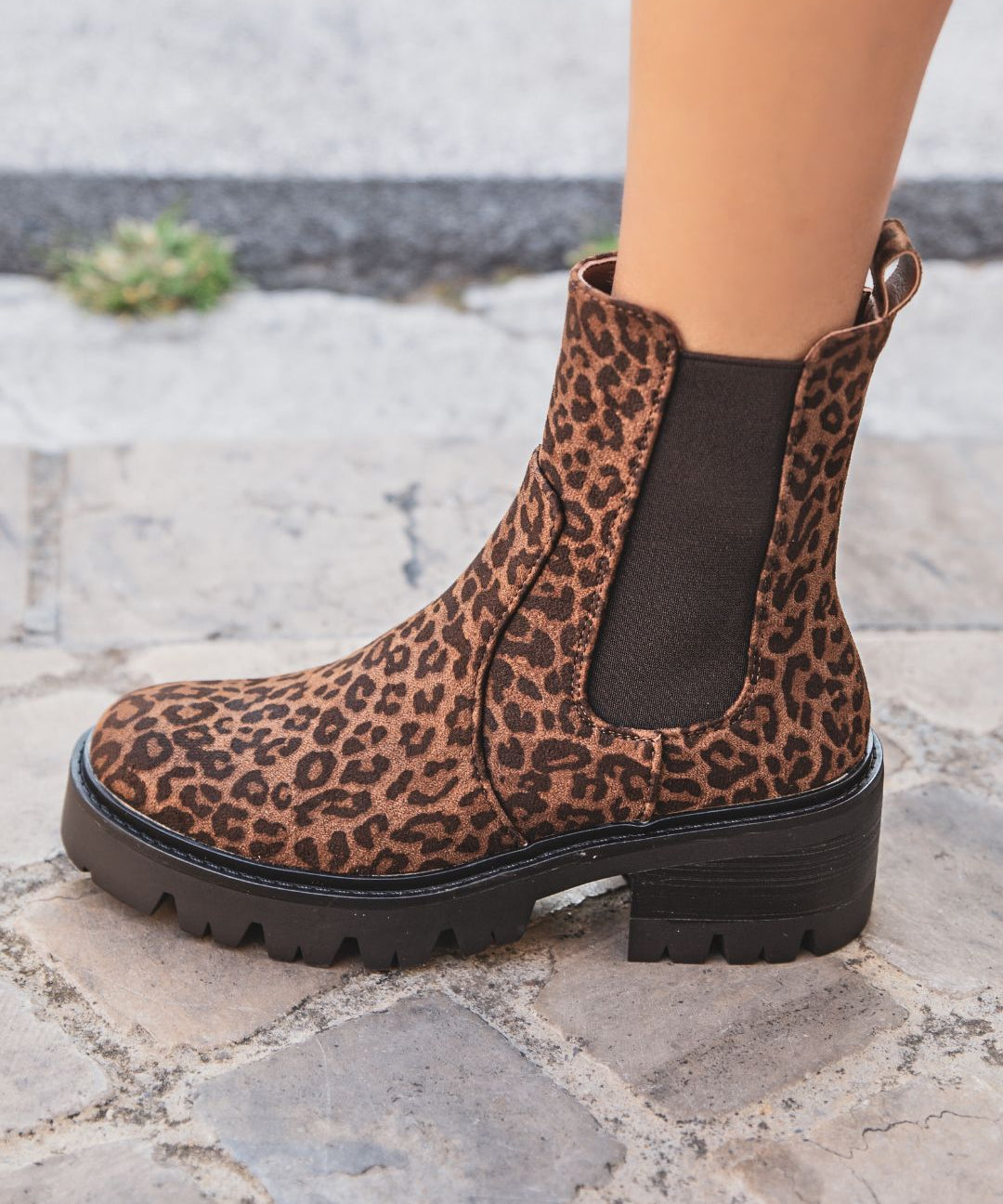 BOTTINES IMPRIMÉ LÉOPARD TALON CRANTÉ - Casualmode.fr