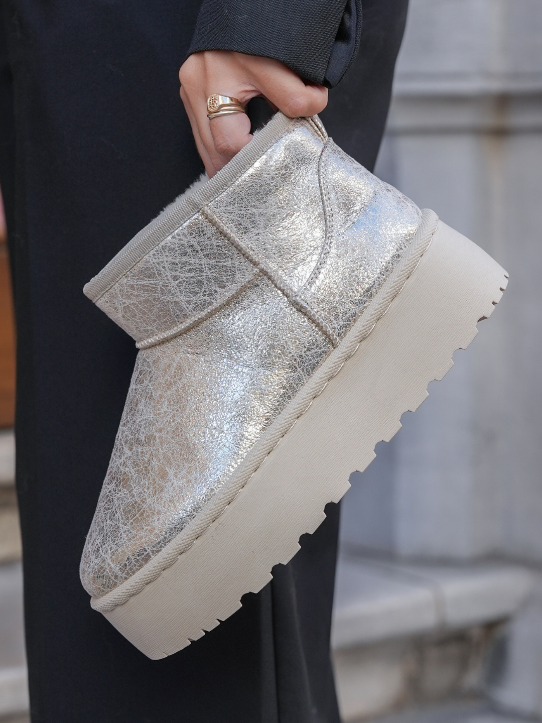 BOTTINES FOURRÉES PLATEFORME GOLD - Casualmode.fr