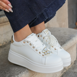 BASKETS FEMME BLANCHES PLATFORM À SEMELLE ÉPAISSE AVEC DÉTAILS DORÉS - Casualmode.fr