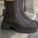 BOTTINES MARRON CHELSEA – DÉTAIL MÉTALLIQUE - Casualmode.fr