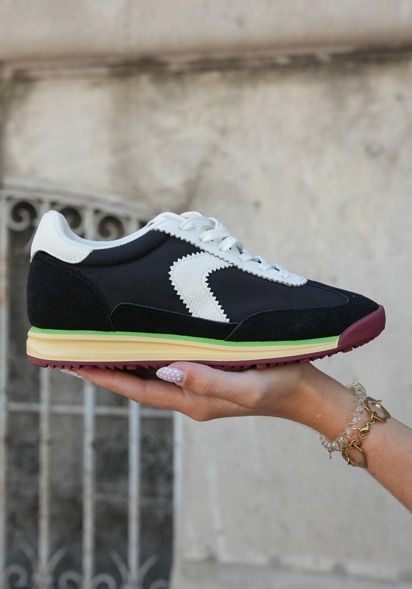 SNEAKERS NOIRES SPORTY CHIC - Casualmode.fr