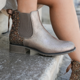 BOTTINES CHELSEA FEMME MÉTALLISÉES AVEC DÉTAIL PAILLETÉ - Casualmode.fr