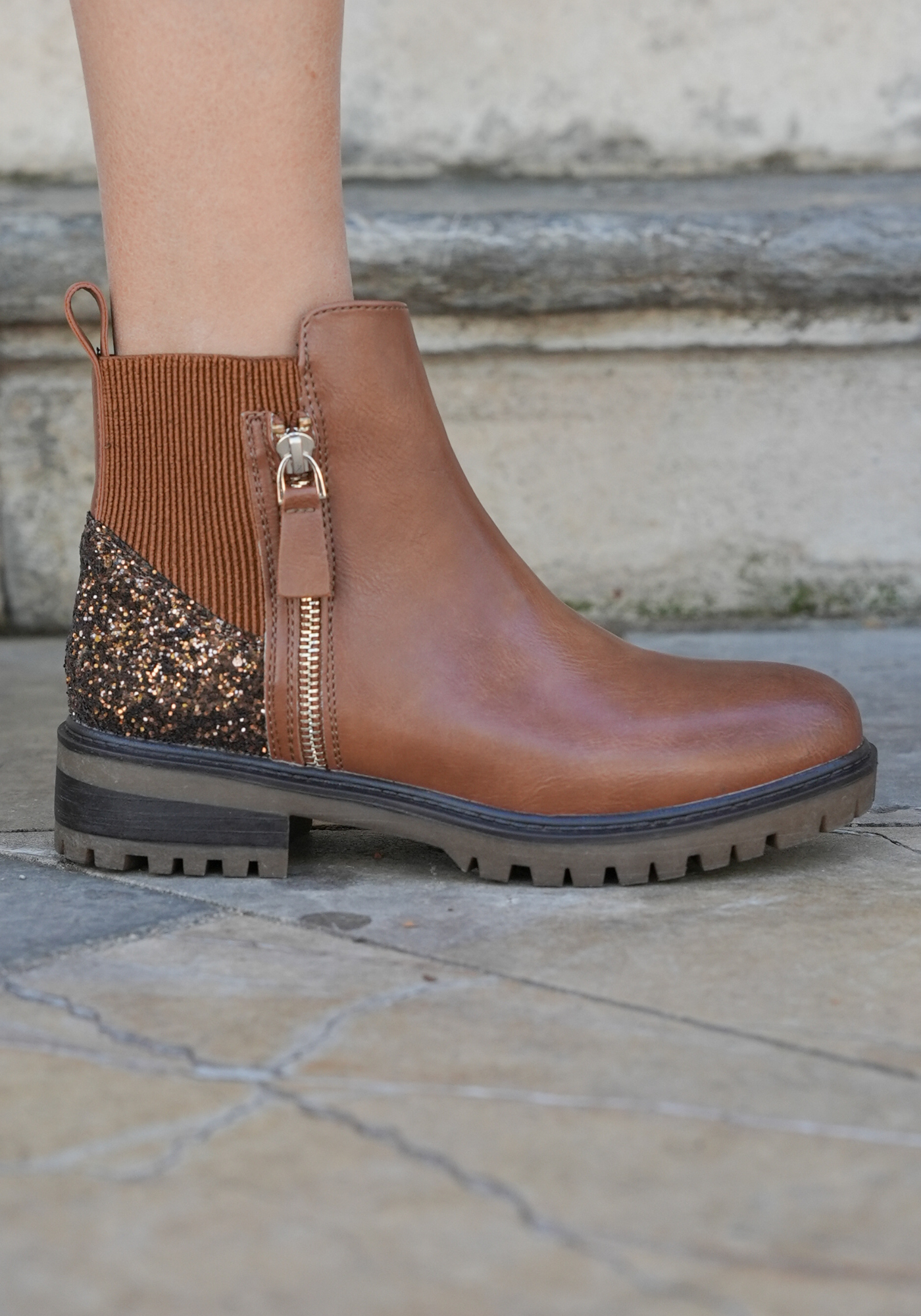 BOTTINES CAMEL CHELSEA À GLITTER BRONZE - Casualmode.fr