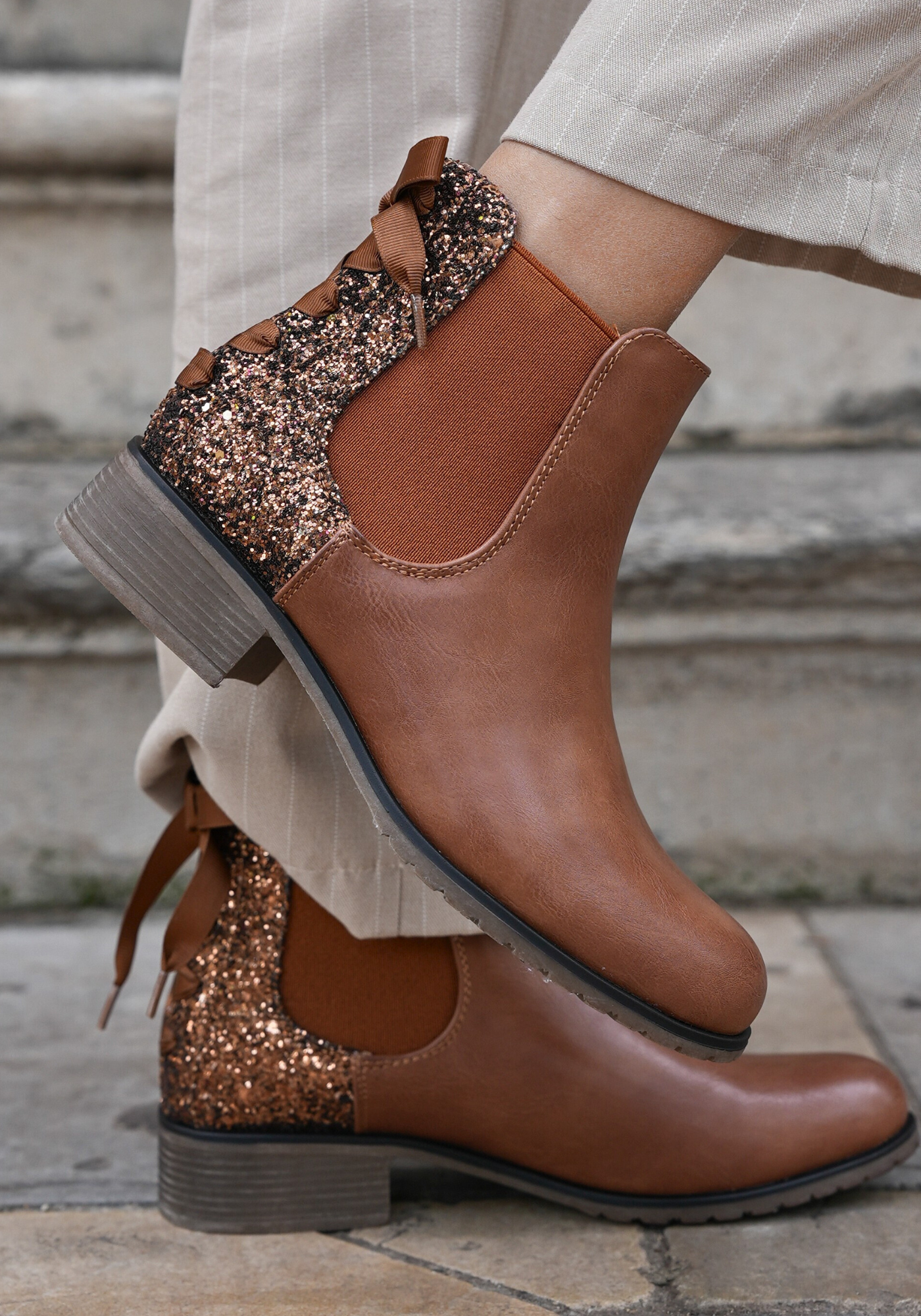 BOTTINES CAMEL GLITTER – TENDANCE & CONFORT - Casualmode.fr