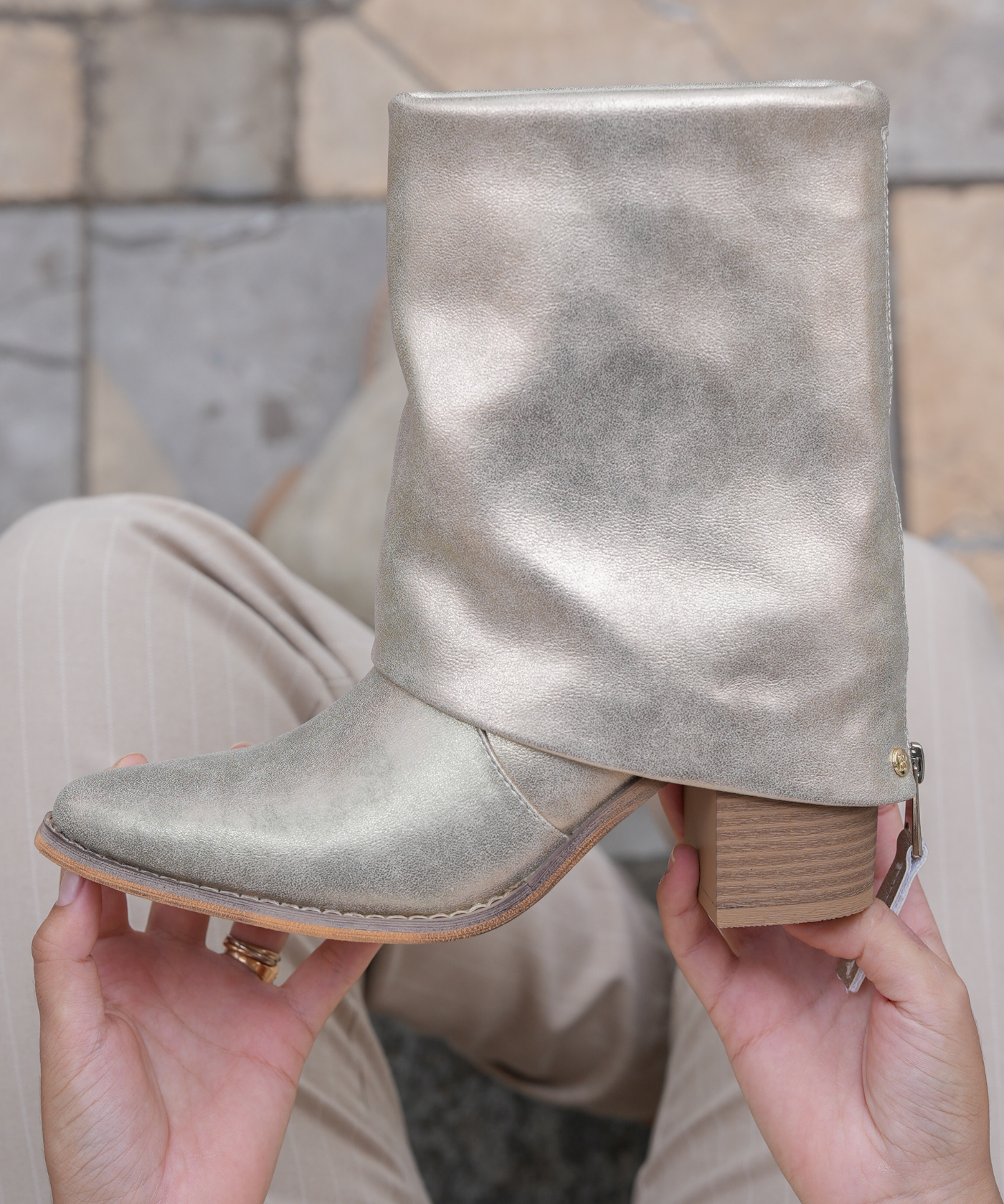 BOTTINES BEIGE ZIP – TALON BLOC - Casualmode.fr