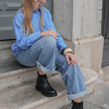 CHELSEA BOOTS NOIRES À SEMELLE CRANTÉE ET NOEUD ARRIÈRE - Casualmode.fr