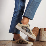 BASKETS BEIGE IMPRIMÉ LÉOPARD AVEC ÉTOILE PAILLETÉE - Casualmode.fr