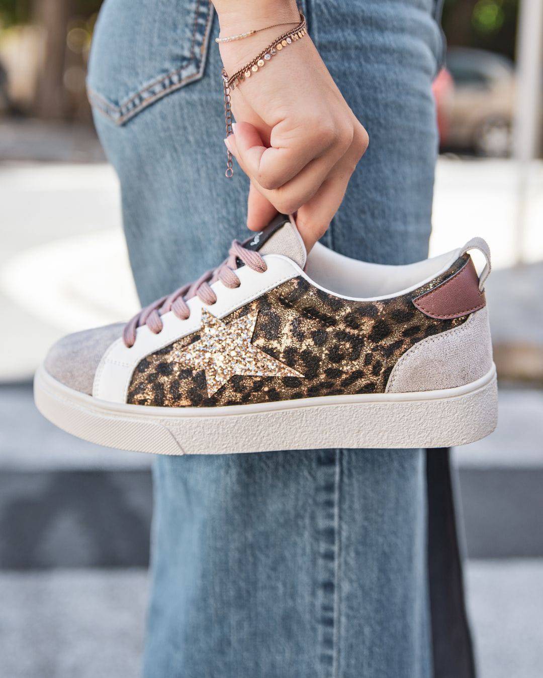 Basket femme étoile léopard à lacets - Judith - Casualmode.fr