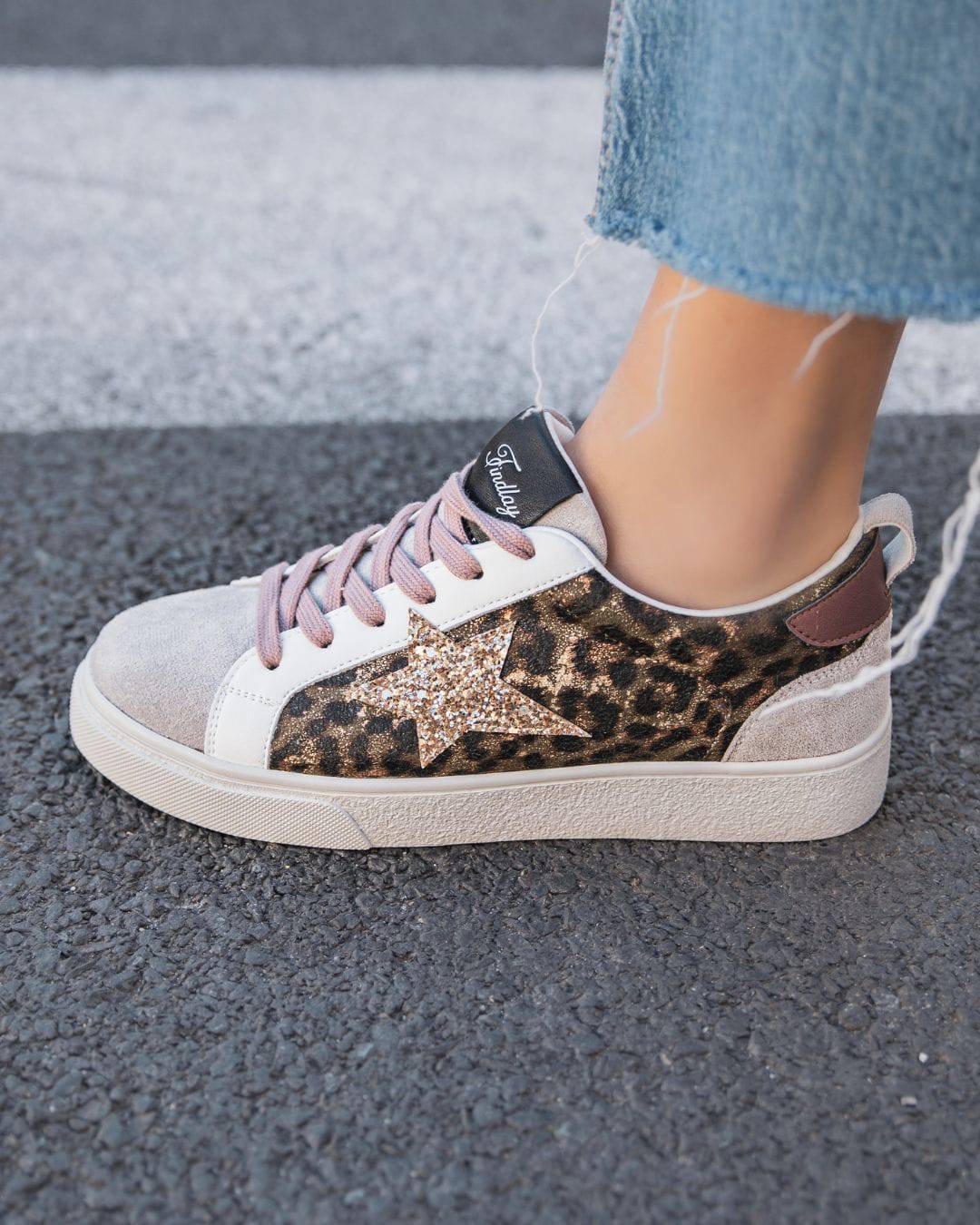 Basket femme étoile léopard à lacets - Judith - Casualmode.fr