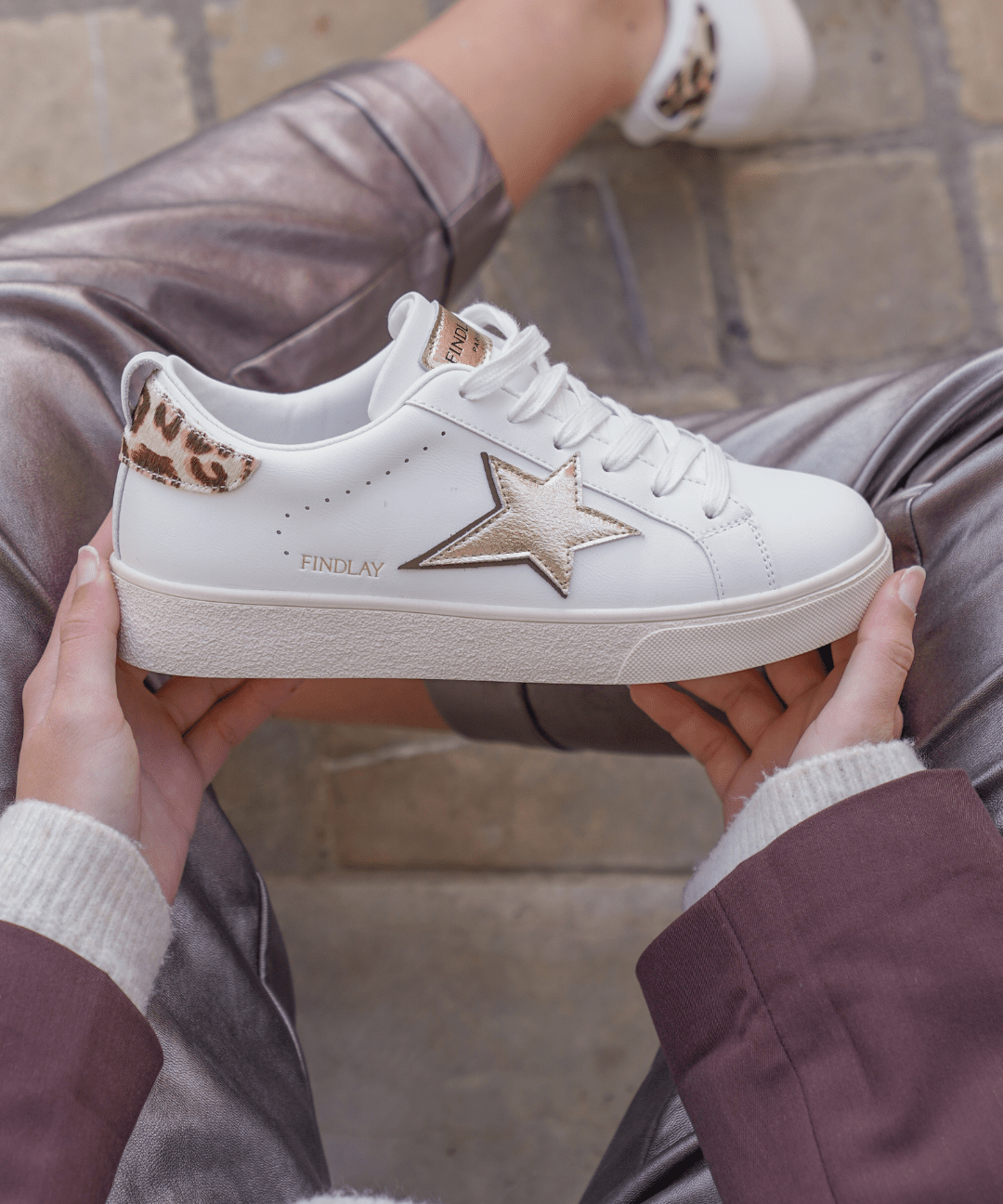BASKETS FEMME BLANCHES A ÉTOILE DORÉE DÉTAILS LÉOPARD - Casualmode.fr
