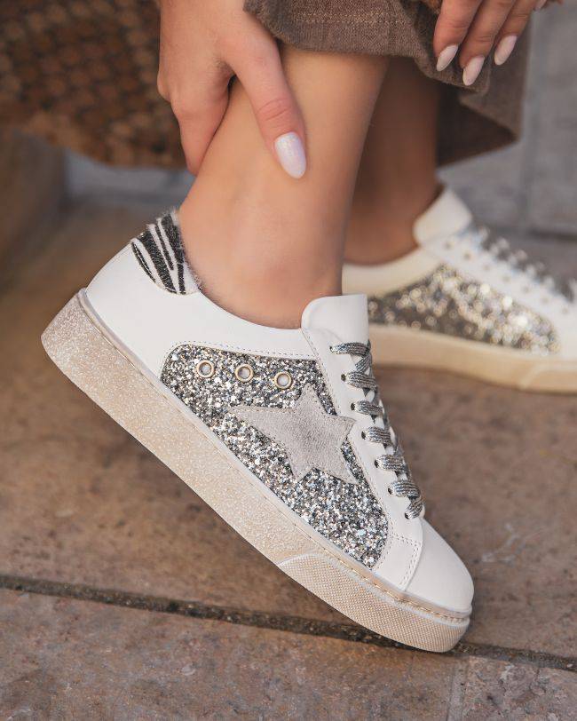 Basket femme blanche étoile argentée - Léandra - Casualmode.fr