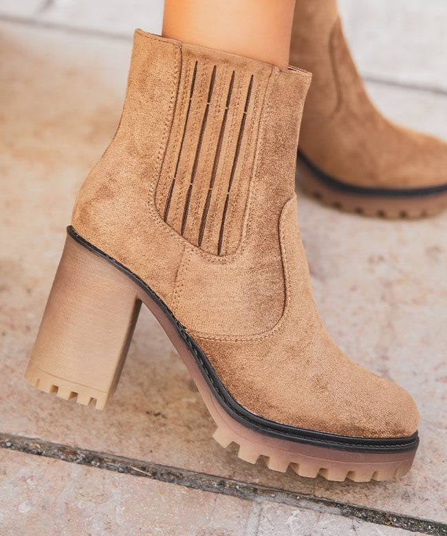 BOTTINES FEMME CAMEL À TALON - Casualmode.fr