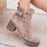 BOTTINES TAUPE À TALON BLOCS ET BOUCLE LATÉRALE - Casualmode.fr