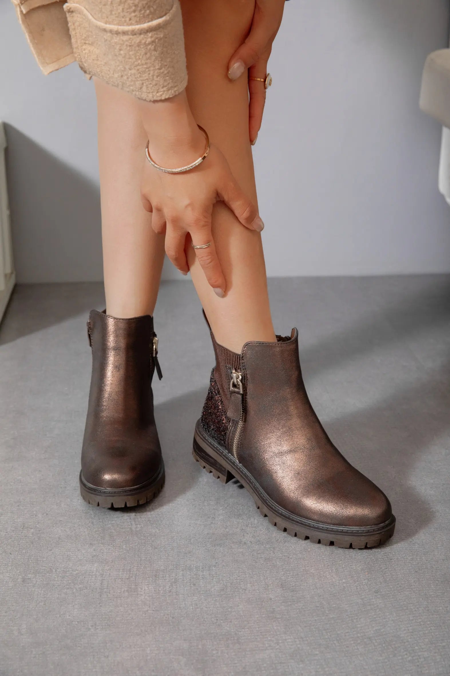 BOTTINES GLITTER BRONZE – CONFORT & ÉCLAT - Casualmode.fr