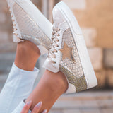 BASKETS DORÉES FEMME À PAILLETTES ET ÉTOILE SCINTILLANTE - Casualmode.fr