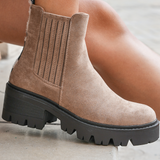 BOTTINES TAUPE À TALON ÉPAIS - Casualmode.fr