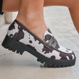 MOCASSINS MOTIF VACHE AVEC SEMELLE ÉPAISSE - Casualmode.fr