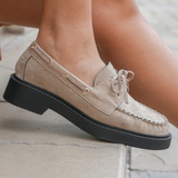 DERBIES BEIGE – ÉLÉGANCE DÉCONTRACTÉE - Casualmode.fr