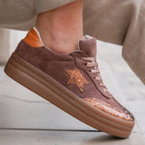 BASKETS MARRON PAILLETÉES AVEC ÉTOILE - Casualmode.fr