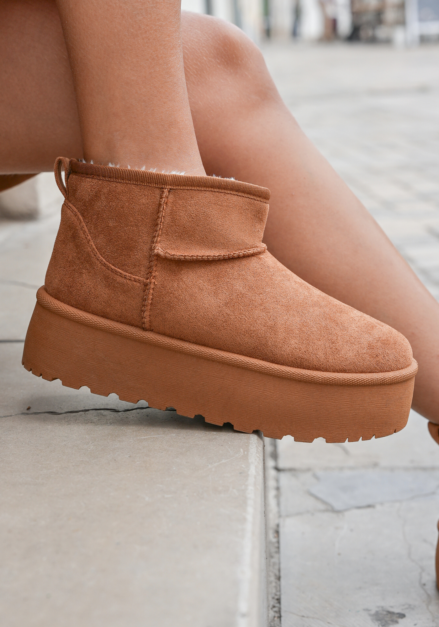 BOTTINES FOURRÉES PLATEFORME CAMEL - Casualmode.fr